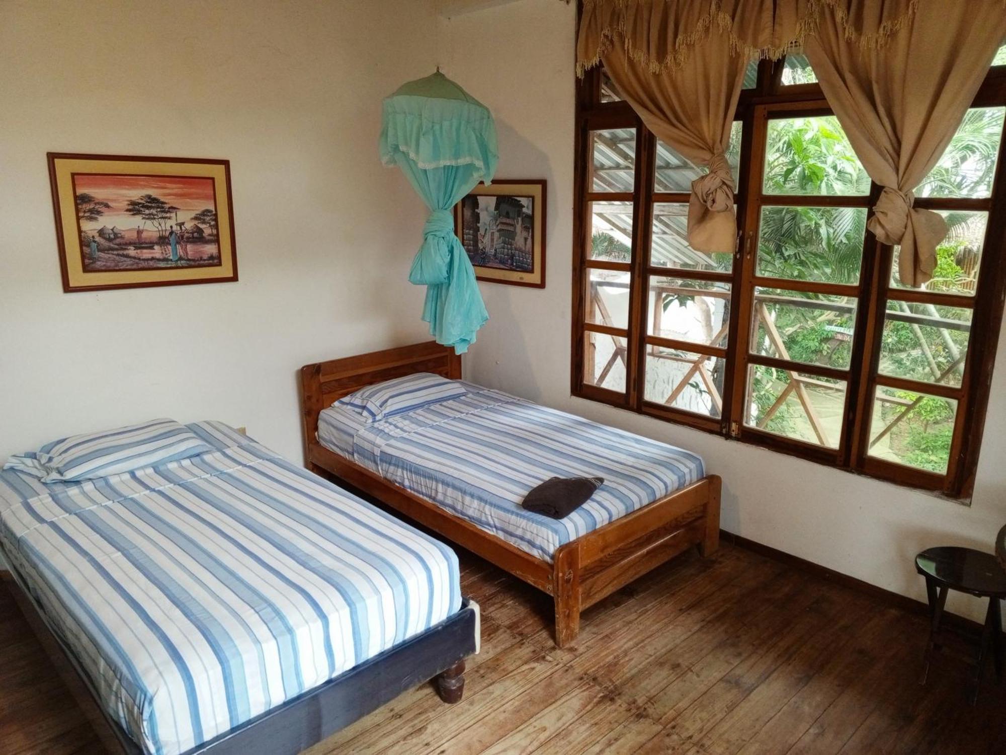Bed And Breakfast Puerto López Kültér fotó