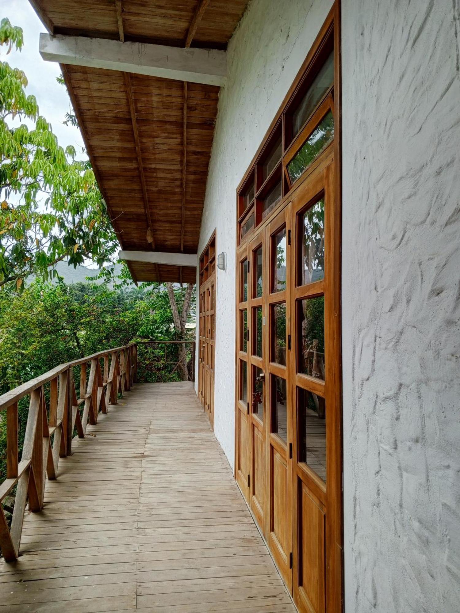 Bed And Breakfast Puerto López Kültér fotó