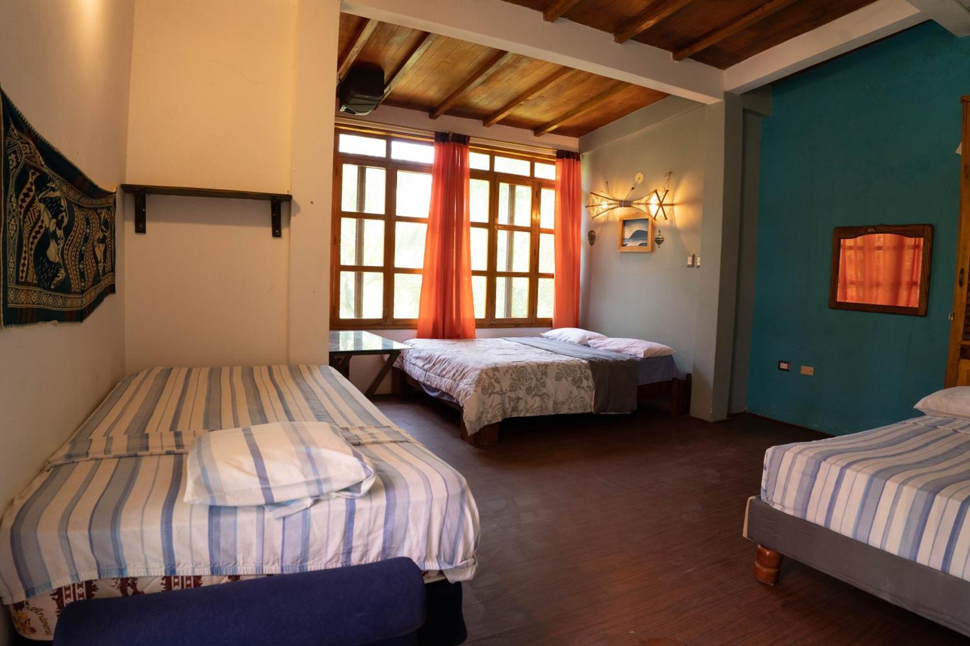 Bed And Breakfast Puerto López Kültér fotó