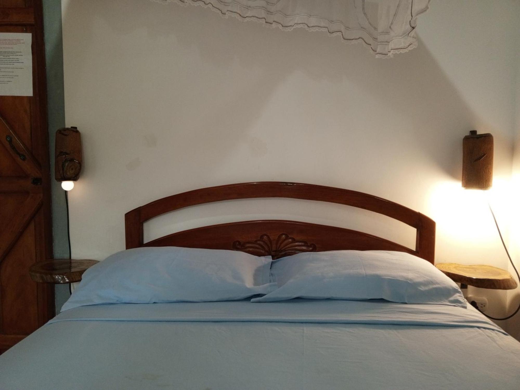 Bed And Breakfast Puerto López Kültér fotó